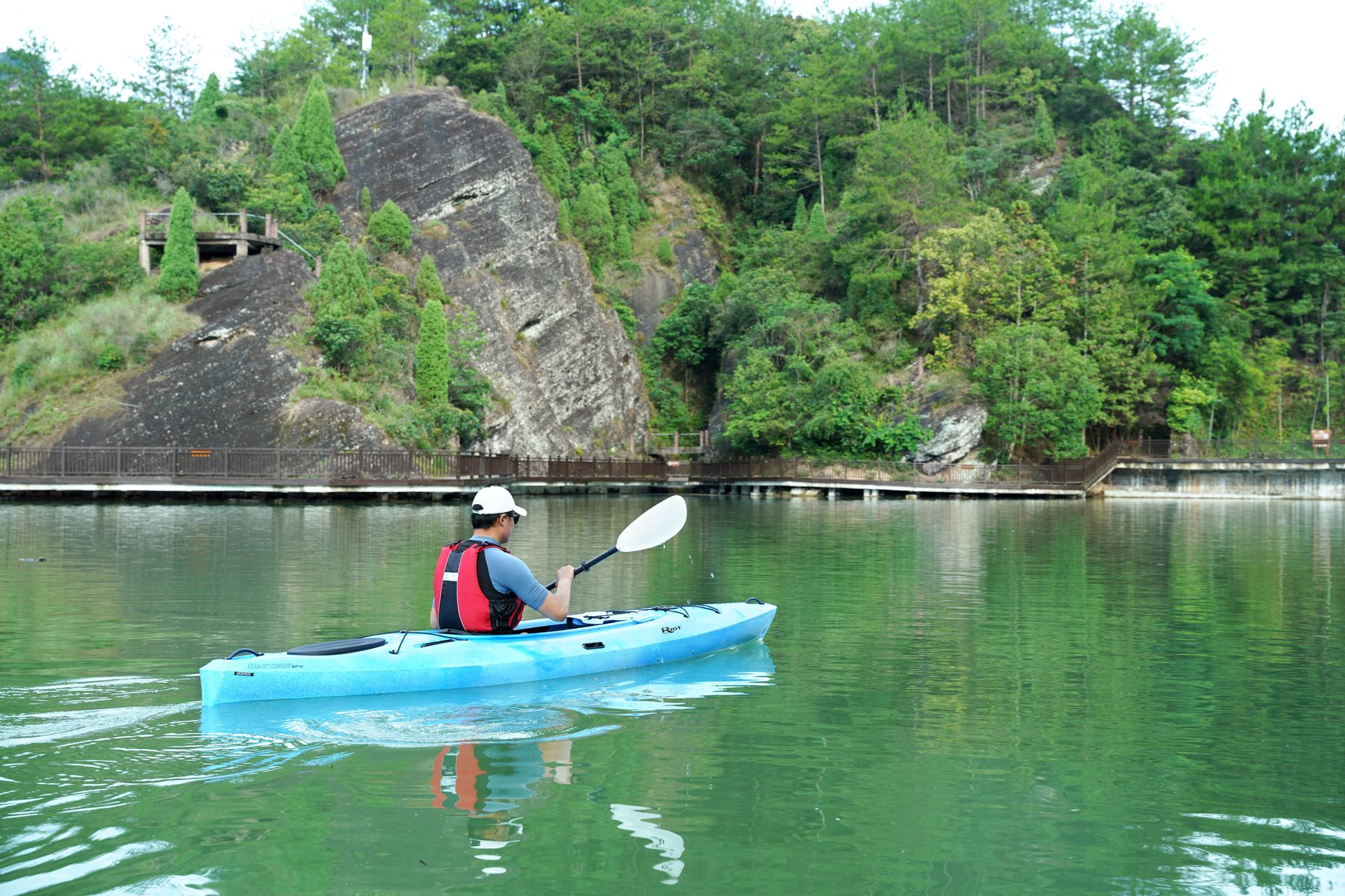 Bayside 12 LV mid-paddle on open water