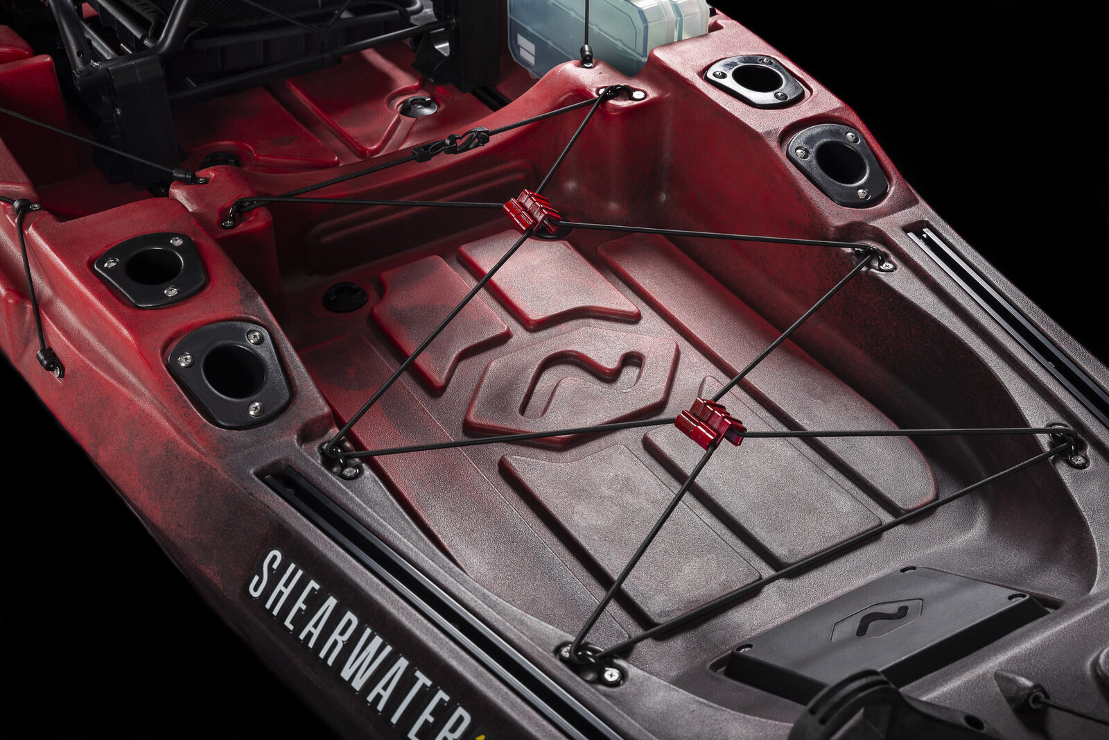 Top-loading gear tracks integrated into the deck